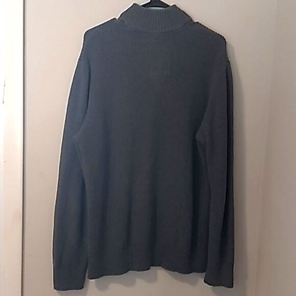 American Rag Gray/White Sweater. Sz XL - Picture 4 of 7